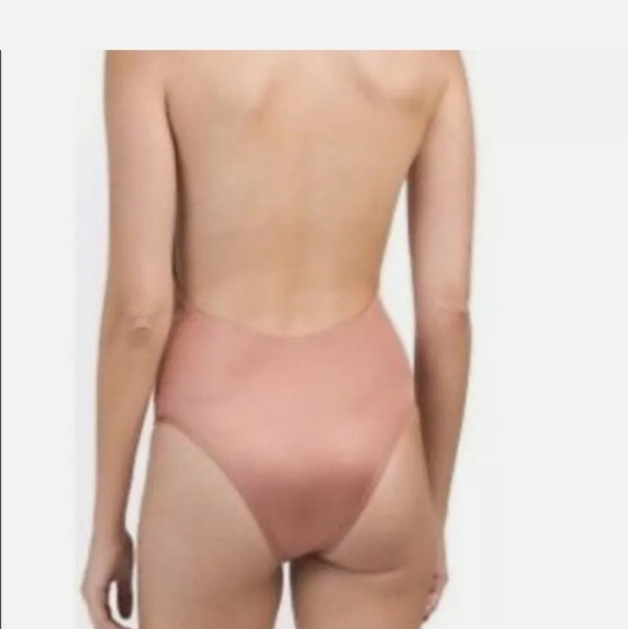 Cikada Halter Crisscross One Piece Swimsuit Size 4 - Picture 2 of 9